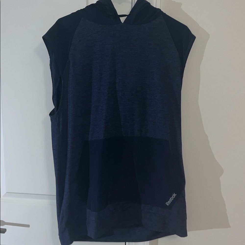 Blue stretch Reebok Gym Work out Sleeveless Hooded Hoodie Top Sweatshirt L 🏀 🏈⚽️